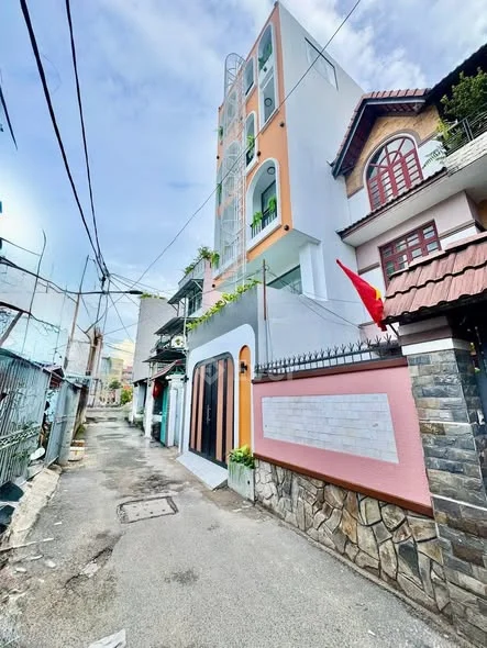 SIÊU PHẨM DÒNG TIỀN Sở hữu ngay tòa nhà 5 tầng mới 100% – trung tâm Phan Huy Ích, Gò Vấp