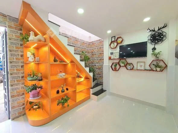 Giá: 2.85 tỷ (21m2) Quận Gò Vấp Bán nhà Nguyễn Kiệm, P3, Quận Gò Vấp Diện tích: 3 x 7m, CN 21m2 K