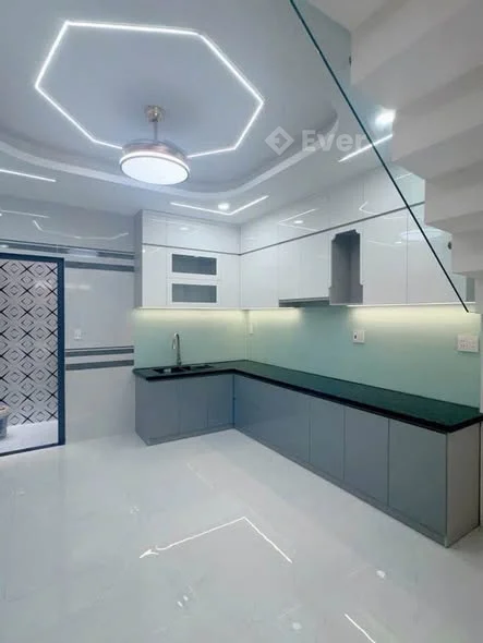 NHÀ HẺM VIP HƯƠNG LỘ 2, MỚI ĐẸP TUYỆT VỜI 60M2, 5 TẦNG BTCT