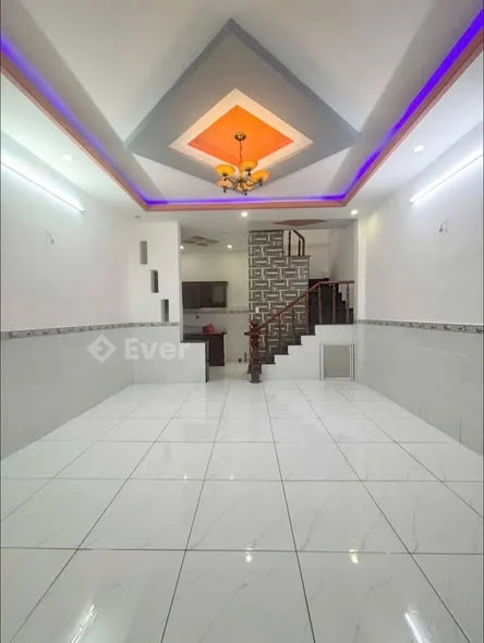 bán gấp căn nhà gác suất chỉ 3/ ngắn quách điêu Vĩnh lộc tphcm