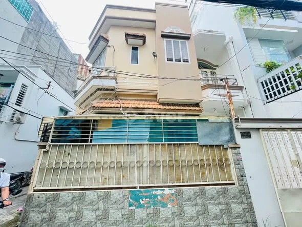 BÁN CĂN NHÀ PHƯỜNG 1, QUẬN PHÚ NHUẬN. GIÁP RANH QUẬN 1.- DT: 42m².