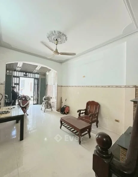 Ngay Lý Thường Kiệt, Đất Thánh, Tân Bình, 48m2, 3 tầng, chỉ hơn 5tỷ