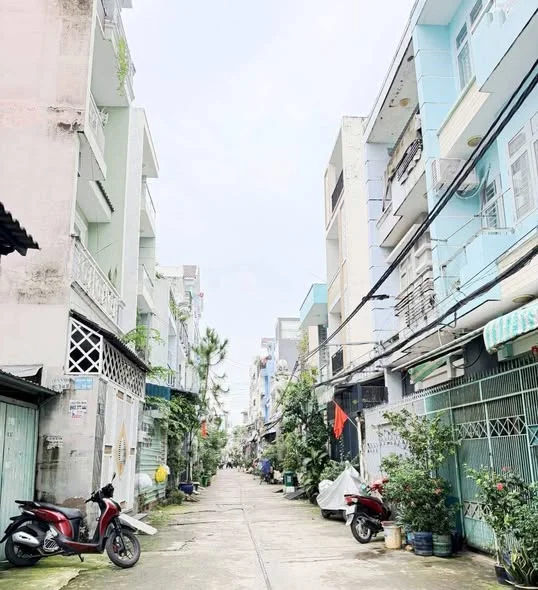 BÁN NHÀ 4 TẦNG – GIÁP THOẠI NGỌC HẦU, Q. TÂN PHÚ – HẺM 6M – 50M² – ĐÃ HOÀN CÔNG ĐẦY ĐỦ – GIÁ CHỈ 5.X TỶ