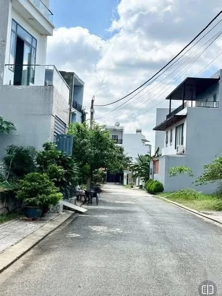 BÁN NHÀ QUẬN 9, NHÀ ĐẸP 3TẦNG DT58M, NGAY ĐƯỜNG GÒ CÁT, HẺM XE HƠI TRÁNH