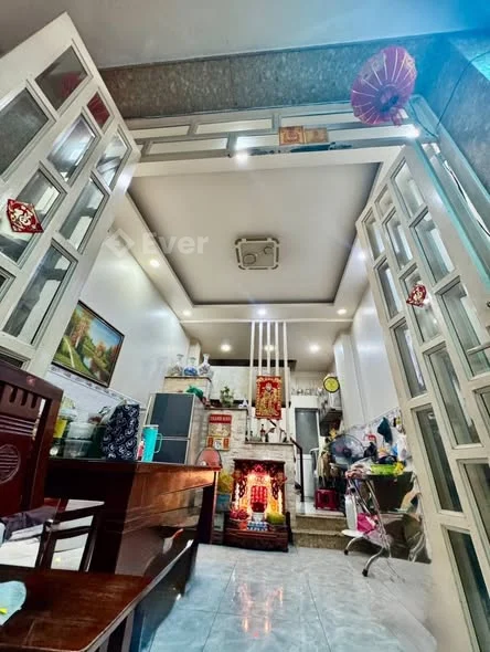 BÁN NHÀ SƯ VẠN HẠNH, Q.5 – 31M² – 3 TẦNG BTCT – 3 PHÒNG NGỦ, 3 WC – GIÁ 4,8 TỶ (THƯƠNG LƯỢNG)