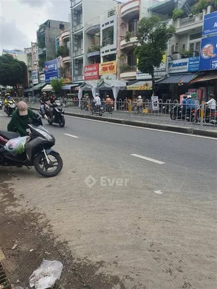 LÔ GÓC 3 MẶT HẺM XE TẢI 94M2 -5.5x17.1 - HIẾM TÂN PHÚ - LÊ TRỌNG TẤN