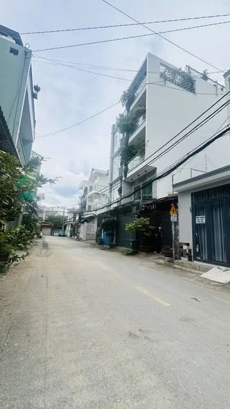 BÁN LÔ ĐẤT TẶNG NHÀ C4 GÓC 80M2 NGANG 5M _ 2 MẶT ĐƯỜNG 10M THÔNG VỊ TRÍ KINH DOANH ĐẸP _ P12 SÁT CẠN