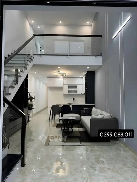 NHÀ 1 TRỆT 1 LẦU – GẦN CHỢ BÌNH CHÁNH – CHỈ CẦN 375 TRIỆU NHẬN NHÀ NGAY