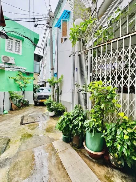 [Phú Nhuận] – 5,85 TỶ TL - Hẻm Xe hơi. Vị trí: VIP Cư Xá Nguyễn Đình Chiểu. Diện tích: 3.3 x 4m