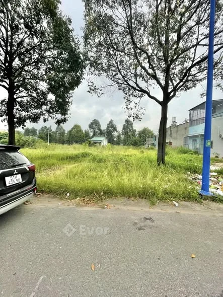 CHỦ GỬI BÁN ĐẤT 5M K33 – SÁT GÓC – NK13 THÔNG QUỐC LỘ 13 – MỸ PHƯỚC TÂN VẠN – GIÁ CHỈ 2,6 TỶ (THƯƠNG LƯỢNG CHÍNH CHỦ)