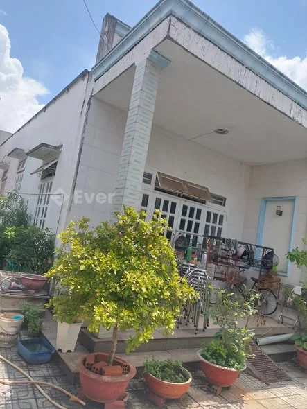 TRUNG TÂM PHƯỚC LONG B – DIỆN TÍCH KHỦNG 137M² – NHỈNH 6 TỶ