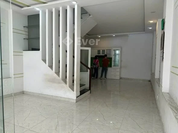 Nhà mặt tiền đường quận 2, khu hiếm Lê Văn ThịnhDt: 72m2 ngang 5,2x14mGiá chỉ 9ty4