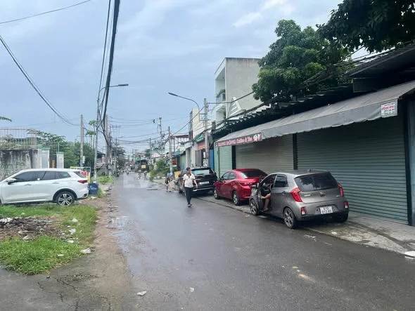 Chính chủ gửi bán nhà cấp 4 mặt tiền đường nhựa thông buôn bán vípDT 5 x 19 tổng 93m