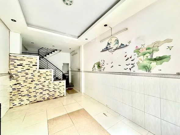 BÁN NHÀ NGÔ QUYỀN, Q10 – 3 TẦNG – 35M² – CÁCH HẺM XE HƠI 15M – GIÁ CHỈ 7,1 TỶ (THƯƠNG LƯỢNG)