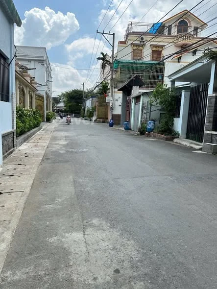 BÁN ĐẤT MẶT TIỀN ĐƯỜNG HÀ HUY GIÁP – P. ĐÔNG HÒA, TP. HỒ CHÍ MINH