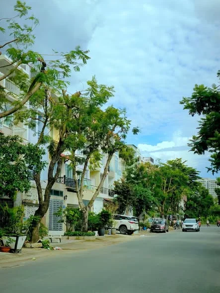 NHÀ ĐẸP 4 TẦNG – KDC TÂN QUY ĐÔNG – GIÁ CHỈ 11 TỶ