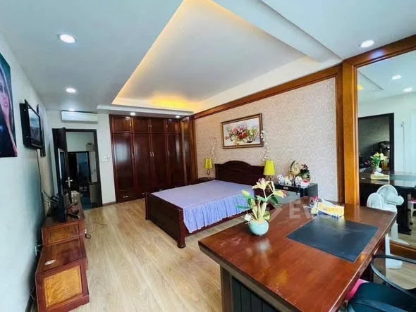 BÌNH THẠNH- KHU V IP BIỆT THỰ ĐẲNG CẤP THƯỢNG LƯU VỊ TRÍ VÀNG GIỮA LÒNG TRUNG TÂM - 5 TẦNG + HẦM - 1