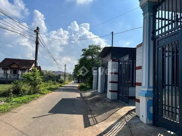 Hot deal Tây Hoà – sát KCN Bàu Xéo, Trảng Bom, Đồng Nai DT: 5x20m (sổ hồng riêng)