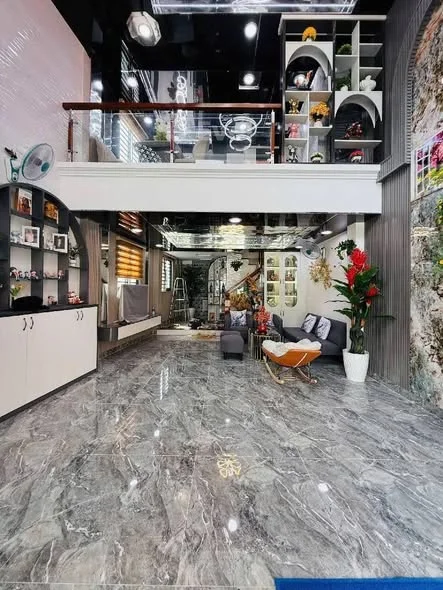 SIÊU PHẨM NHÀ 5 TẦNG MỚI XÂY, 2 MẶT HẺM XE HƠI, CÁCH MẶT TIỀN ĐƯỜNG LỚN 1 CĂN FULL NỘI THẤT CAO CẤP,