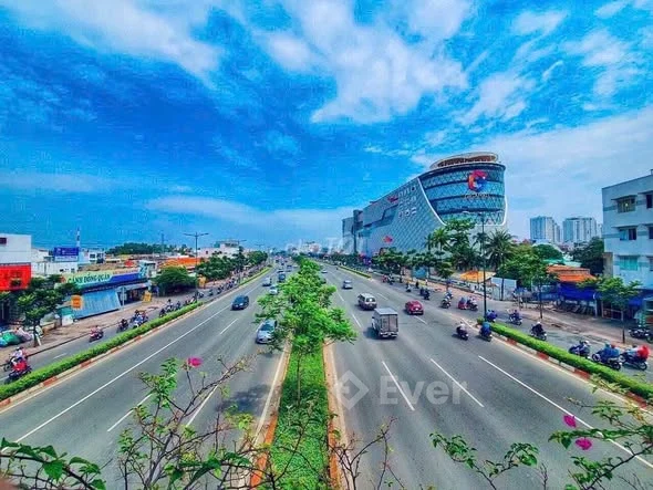 Lô đất mặt tiền đường 17 gần Phạm Văn Đồng khu Bên Sông Phường Hiệp Bình Chánh Tp Thủ Đức, phù hợp x