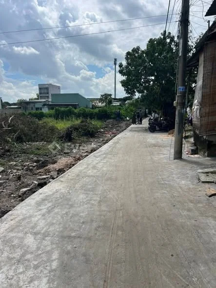 +Bán 2 đất fO ngang 5m*dài 18m TDT 90 m2