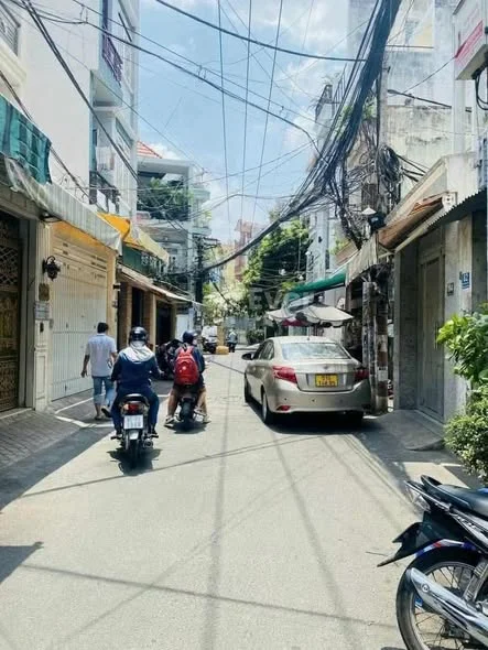 200M2- 8X24M, NỞ HẬU 12M- HXH BÌNH TIÊN- PHẠM VĂN CHÍ QUẬN 6