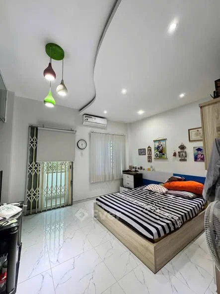 HXH 6m Tô Hiến Thành P15 Q10 4 x 18 - 5PN 4WC 4 Tầng - Hoàn Công