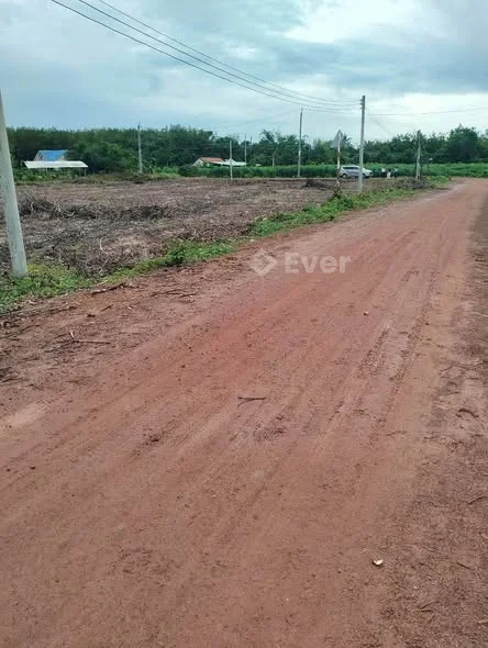 Còn 1 lô 5x30 thổ cư 60 (Sổ Sẵn)Xã Chà Là , Dương Minh Châu, Tây Ninh.Giá 290tr