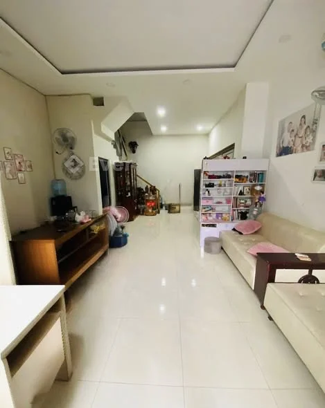 B.Á.N N.H.À 3 TẦNG ĐẸP – NHÌN LÀ MUỐN DỌN VÔ Ở LIỀN!