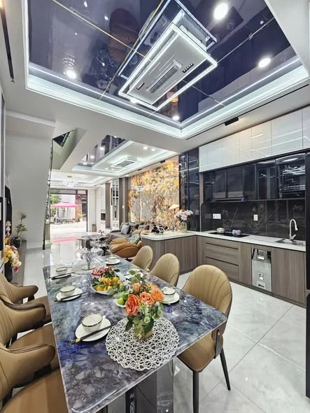 Nhà hoàn công full nội thất cao cấp.