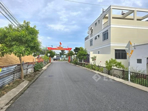 Bán đất mặt tiền ĐX50, P. Phú Mỹ, Thủ Dầu Một