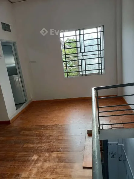 CHÍNH CHỦ NHỜ HỖ TRỢ BÁN NHÀ – HOA HỒNG 25 TRIỆU CHỦNhờ 500 ace moi giới bán phụ nhàHoa hồng 25trĐường:1/Tx25 p thạnh Xuân q 12 Dt :5x8 (1