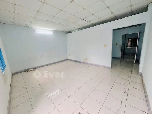 NHÀ GẦN CHỢ AN NHƠN – NGANG KHỦNG 5.4M – SỔ ĐẸP.