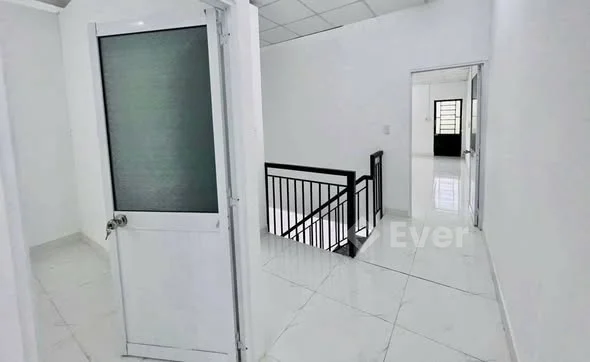 Trường thọ - Hẻm oto - 97m2 - full thổ cư - Đường nhựa sạch sẽ giá 4.99 tỷ