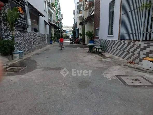 Nhà Đẹp khu nhà lầu sầm uất. 1/thẳng Hiệp thành 13. Phường Tân thới hiệp quận 12.Tphcm.