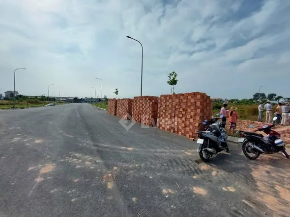 Đất nền trung tâm Dĩ An Tp Hồ Chí Minh Giá 1,360 tỷ/80m2 (5×16) Quy mô dự án: 126,7 ha Tổng số nề