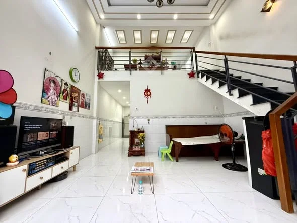 2 Tầng Sân Cổng 62m2 Rộng - Đẹp - Rẻ Nhất Khu Vực, Ngay Lê Văn Khương, Trần Thị Cờ, Lê Thị Riêng, Th