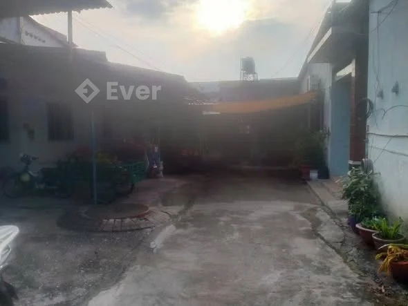 Nhà mặt tiền Lê Văn Việt – Thủ Đức – khu sầm uất, thuận tiện kinh doanh đa ngành