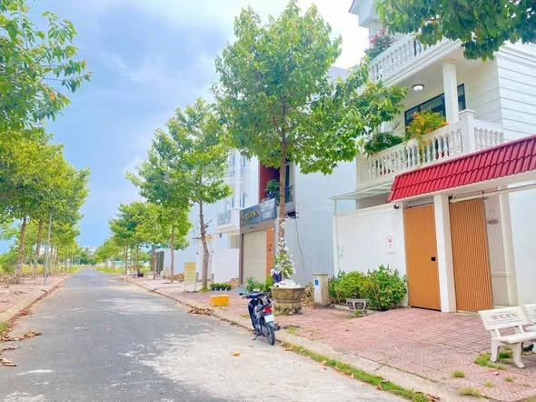 CHỦ GỬI _NỀN HƯỚNG TÂY BẮC - KHU KITA AIRPORT ( KDC NGÂN THUẬN ) - TP CẦN THƠ.