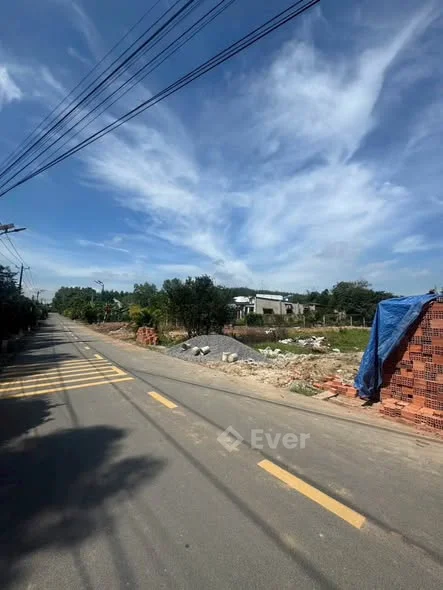 CHÍNH CHỦ BÁN GẤP – 2 LÔ ĐẤT MẶT TIỀN 1 SẸC Hương Lộ 15 HIẾM GIÁ CHỈ HƠN 1 TỶ!