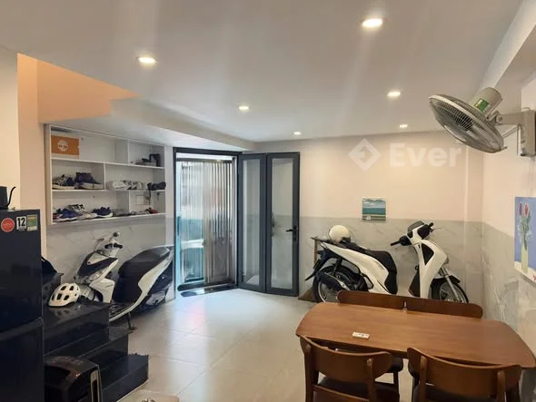 NHÀ 4 TẦNG NGANG GẦN 5M - CÁCH VÀI CĂN RA NAM KỲ KHỞI NGHĨA - ĐẸP LUNG LINH CHƯA TỚI 5 TỶ