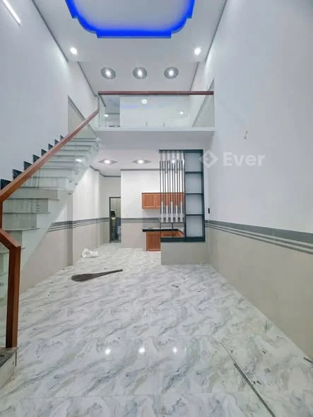 1 cặp nhà sc gần Mũi tàu. Bưu điện Tân Đông Hiệp. ngã tư 550 , 5 nhà 1 sổ ngay bx Tân đông hiệp sát