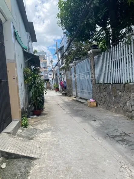 B.ÁN NH.À 2 Tầng - 93m2 - Lạc Long Quân
- HẺM XE HƠI 4 CHỖ ĐỖ CỒNG
- TRUNG TÂM QUẬN 11
6.8 x 9.1 nở