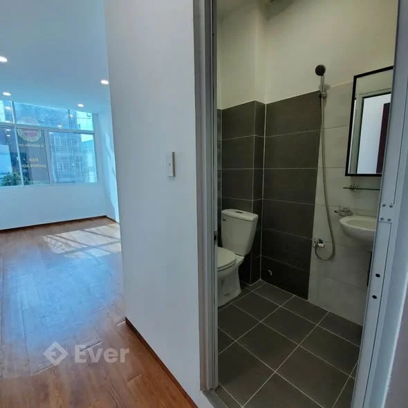 MẶT BẰNG KINH DOANH - HÙNG VƯƠNG -Q.10 - NGANG 5,2 - 103 M2 - DOANH THU 70TR/ THÁNG