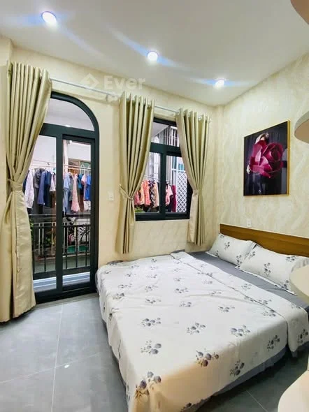 CHỈ 2TỶ 95 NHÀ ĐẸP 2 TẦNG 23M2 - 2PN - HẺM 3G - FULL NỘI THẤT XỊN CHỈ VỀ Ở