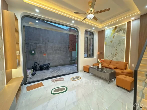 QUẬN BÌNH TÂN Nhà hẻm .. Chiến Lược, BTD, Bình Tân DT: 5,5m x 13m, dtcn 58m2, Sử Dụng 116m Kết cấu: