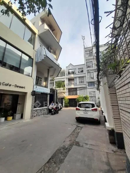 Cầu Thị Nghè | Nguyễn Cửu Vân | Gần Mặt Đường | 2 Tầng 37m2 | Vuông A4 ~ 4.45 đ