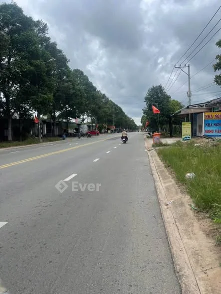 Đường Nguyễn Bỉnh Khiêm, Xã Dầu Tiếng, TP. HCM- Diện Tích: 10x44 có 80m ONT, sát Bệnh viện