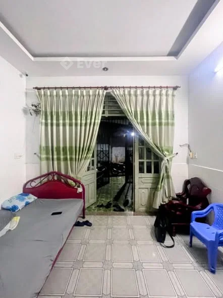 Hang Thơm Nức Mũi Phạm Văn Chiêu..4Đ99 Ra nhanh trong tháng - DT: 4m x 16.6m, 2 Tầng 3 PN - Hẻm 3m