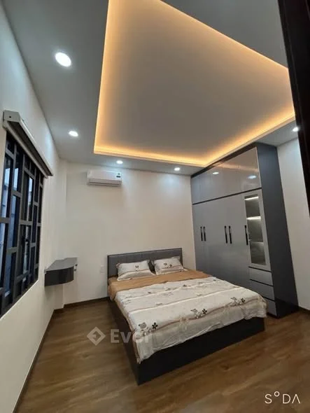 NHÀ MỚI ĐẸP Ở NGAY - 3PN - SÁT MẶT TIỀN NGUYỄN VĂN KHỐI - phường 11 Quận Gò Vấp : 1 trệt, 1 lầu.